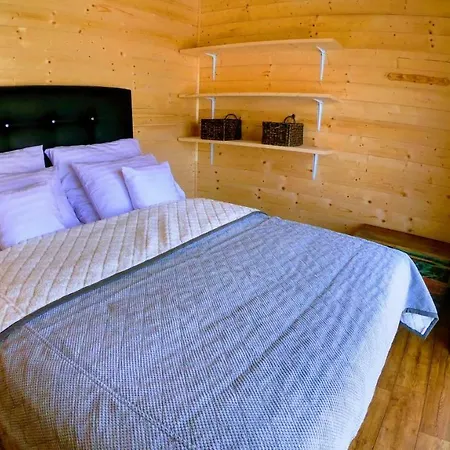 Apartman Urtica *