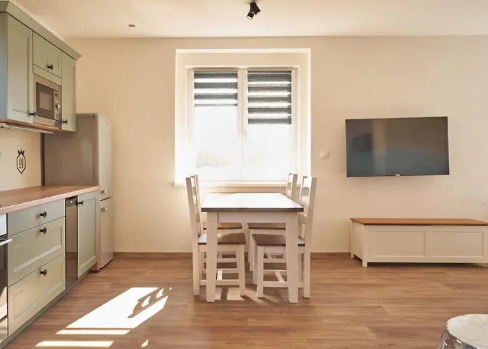 Urtica Apartment *